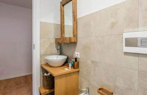 Bormio Suite - with WIFI & Netflix - Photo 3