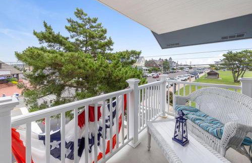 Wifi, Outdoor Shower, Deck, Ocean Side 2Nd Floor Duplex Ocean Side 1St Floor Duplex, A Short Walk From The Best Lbi Attractions, A Small Park, And, - Foto 15