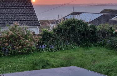 Sea View Home in lovely Ogmore-by-Sea - Foto 28