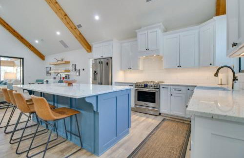 Waterfront Flippin Retreat with White River Access! - Foto 8