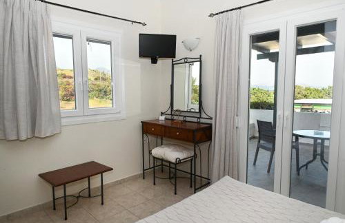 Akrothalassia - Photo 53