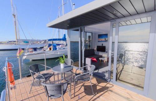 Hausboot Fjord Lacerta mit Dachterrasse in Wendtorf - Foto 2