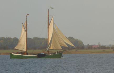 Gut-Rattelvitz-Galerie-F-hochwertig-Sauna-Kamin-eTankstelle-Spielscheune-15-000qm-Park-Land - Foto 64