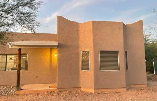 Desert Ranch Home 3 Bedroom + Equine Facility - Foto 23