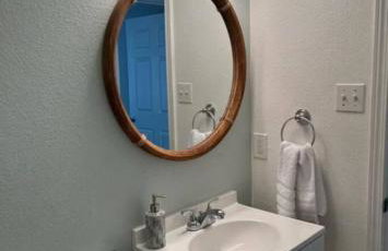 Cozy 2BR with King Bed 3 min to Beach - Foto 13