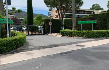 Magnifique T2 avec terrasse et Jardin privé - Foto 29