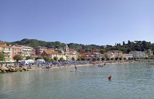 San Terenzo Poets of the sea with parking and balcony - Photo 41