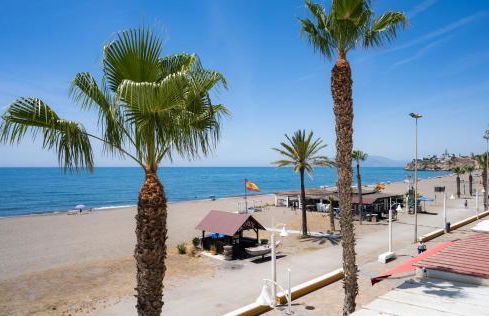 Ocean View on the Beach in the Center of Town! - Photo 7