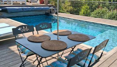 Rez de Jardin d'une Bastide VILLA LA GARDI avec Piscine privée - Foto 2