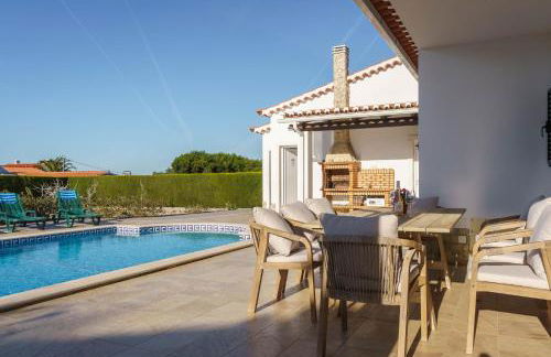 Sunny Ocean Villa with pool near Arrifana beach - Foto 26