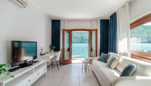 Darsena Brienno by Quokka 360 - Access to lake - Foto 1