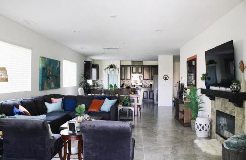 Entire Bungalow w/ Private Pool Near Palm Springs! - Foto 42