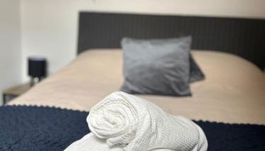 1 Bed Apartment Marple with Work Space - Foto 5