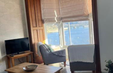 Wynnstay Apartment, Harbour and Mountain Views - Foto 8