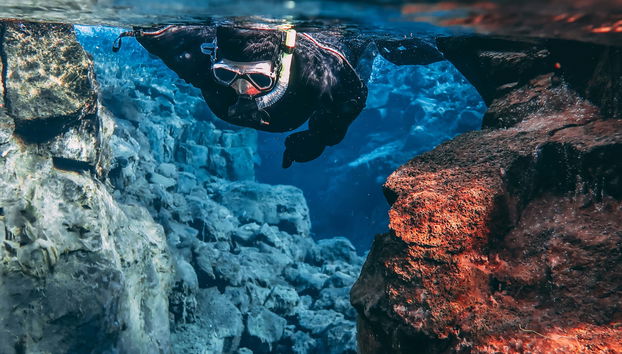 Silfra Snorkeling Tour