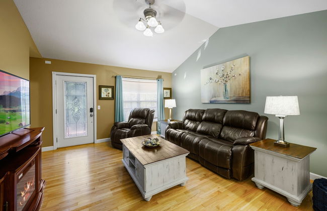 Bradley Bungalow Sleeps 11 Sevierville - Foto 24