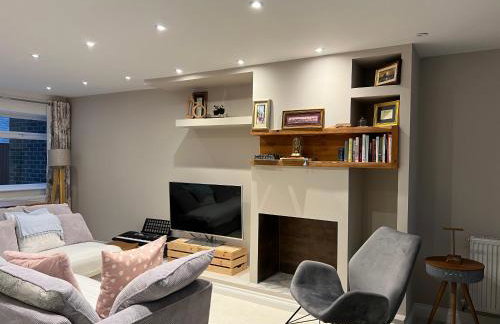 Modern and Cozy Retreat in Abingdon - Oxford- Sleeps 4 in a Quiet Location - Foto 1