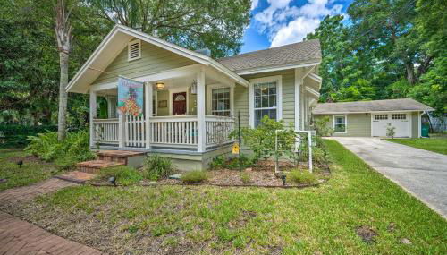 1 Mi to Lake Dora Cottage with Shared Yard and Patio! - Foto 4