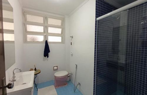 Lindo apartamento com vistas na praia do Gonzaguinha - Foto 41