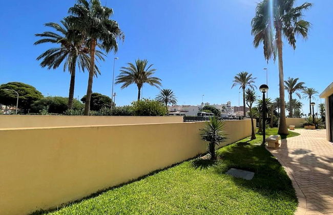 Apartment in Roquetas Near Playa Serena Beach - Photo 32