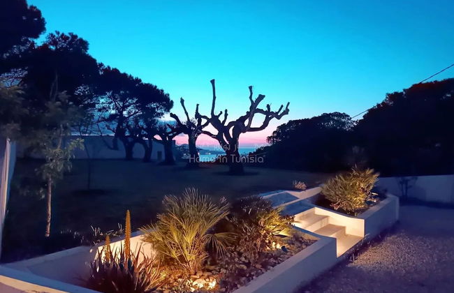 Exceptional Luxury Villa A Masterpiece of Elegance and Comfort - Foto 29