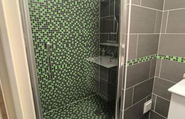 LeRelaisdOdile - Idéal PRO & Couple - Studio Cosy - Proche Metro - Parking Gratuit - Mons-en-Barœul - - WIFI HD - Smart TV - Entrée Autonome - Foto 17