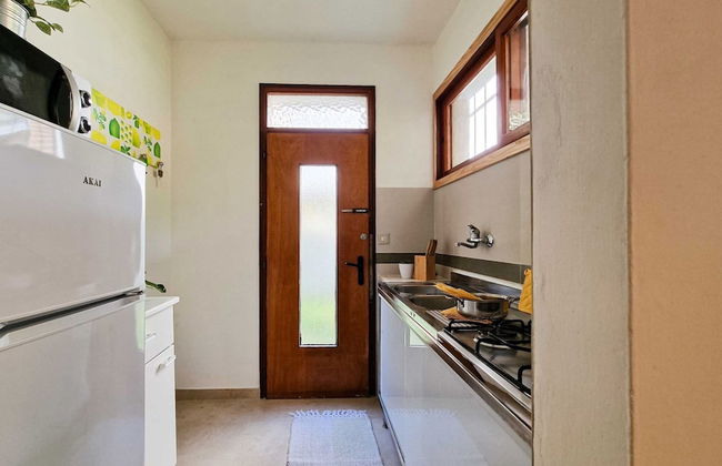 Wonderful Villa With Private Garden - Foto 13