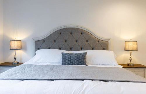 Quaint and Charming 4BR Tranquil Palo Alto Retreat - Photo 24