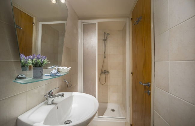 Meneou Beachfront Villa 5 - Foto 18