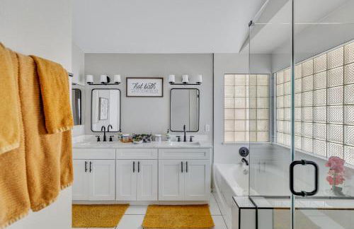 Luxe Phoenix Getaway (heated pool, mountain view) - Foto 38