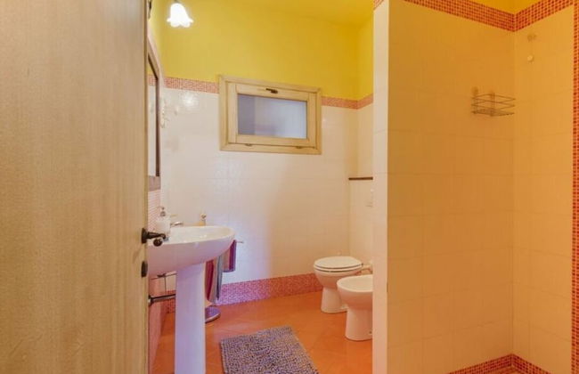 Villa Popiglio Comfortable Holiday Residence - Photo 21