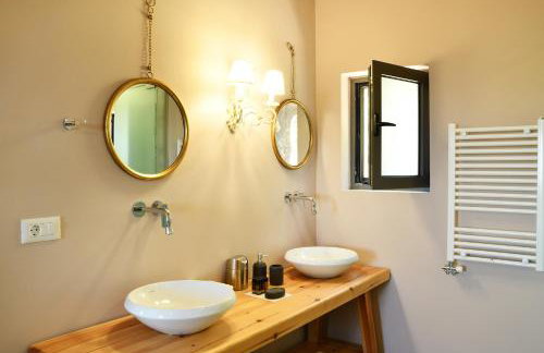 Alexandras's Mansion - Photo 12