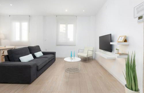 ApartUP Valencia Opera - Photo 4