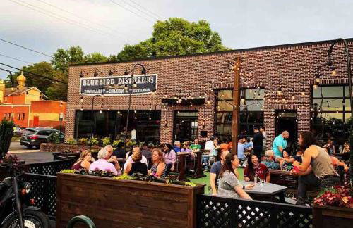 Chic Phoenixville Retreat With Parking - Foto 14