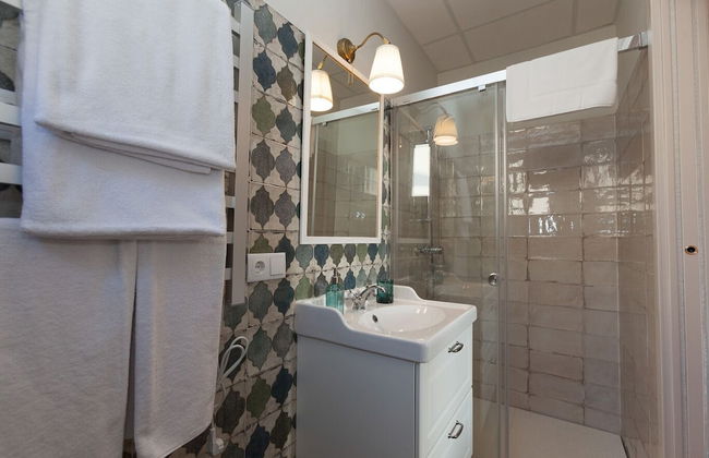 Patios de la Riva - Photo 18