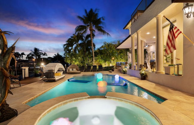 Luxury Home Villa D' Amore Southern Florida Paradise Sleeps 10 5 Bedroom Villa by RedAwning - Foto 38