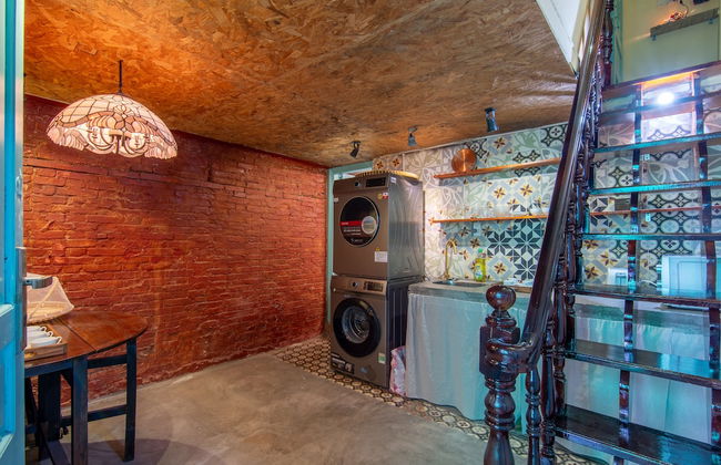 Ancient Saigon House BenThanh Center - Photo 17