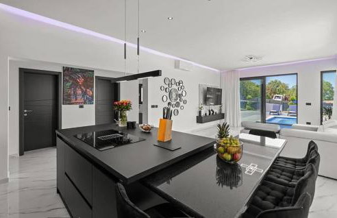 3 Bedroom Gorgeous Home In Sorici - Photo 22