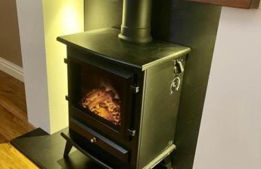 Isle Be Back-Ground Floor Flat - Photo 2