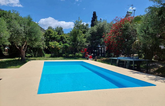 Sofiana s Garden Retreat w Private Pool - Foto 28