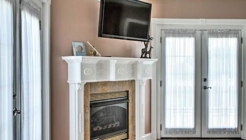 Waterfront NOLA Villa 23 Mi to French Quarter! - Foto 3