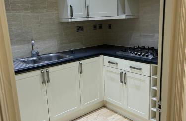 Newly refurbished- Awesome very central flat in famous Notting Hill with a balcony - Foto 13