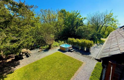 Sunridge Fishing Lodge with Hot Tub & Giant Cinema - Foto 59