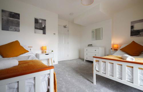 Bulls Head Historic Home With Garden And Hot Tub - Photo 23