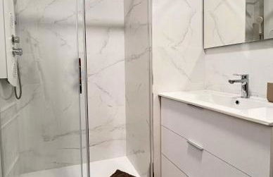 Sunset By The Sea - Modern Apartment with Ocean Views - Foto 8