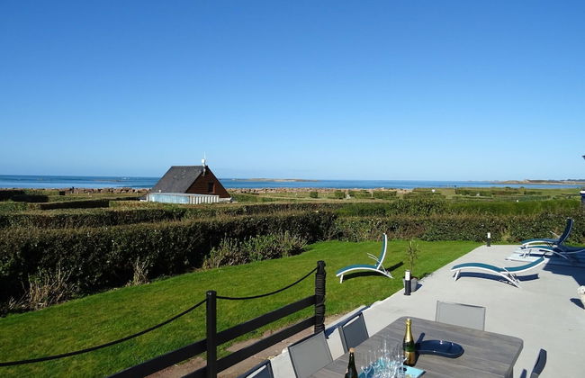 Magnificent Villa by the sea - Photo 20