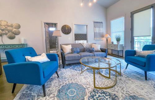 Modern Duplex - 1 mile from Robust Nightlife - Foto 8