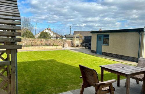 Dunmuir House 4 Bedroom 2 bathroom House & Garden in Denny - Photo 42