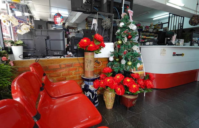 RTW Residence - Photo 2