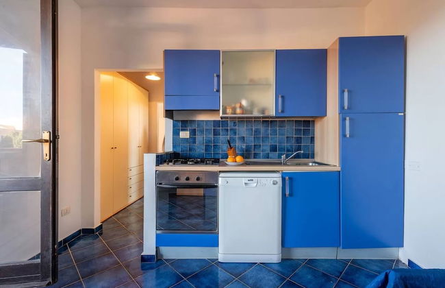 A few Steps La Pelosa Beach - Photo 15